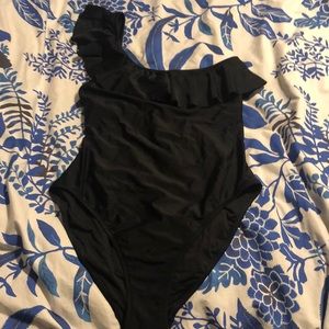 Black ruffle one shoulder one piece never worn L